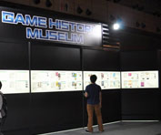 可看到电玩机的发展 游戏历史展示墙(图)