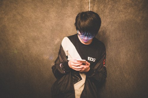 网恋是EDG的传统项目