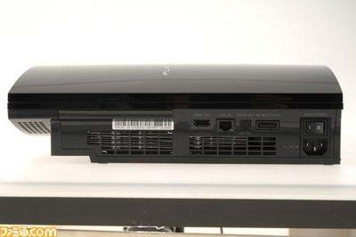 新版ps3新在哪里新老ps3对比细节图解