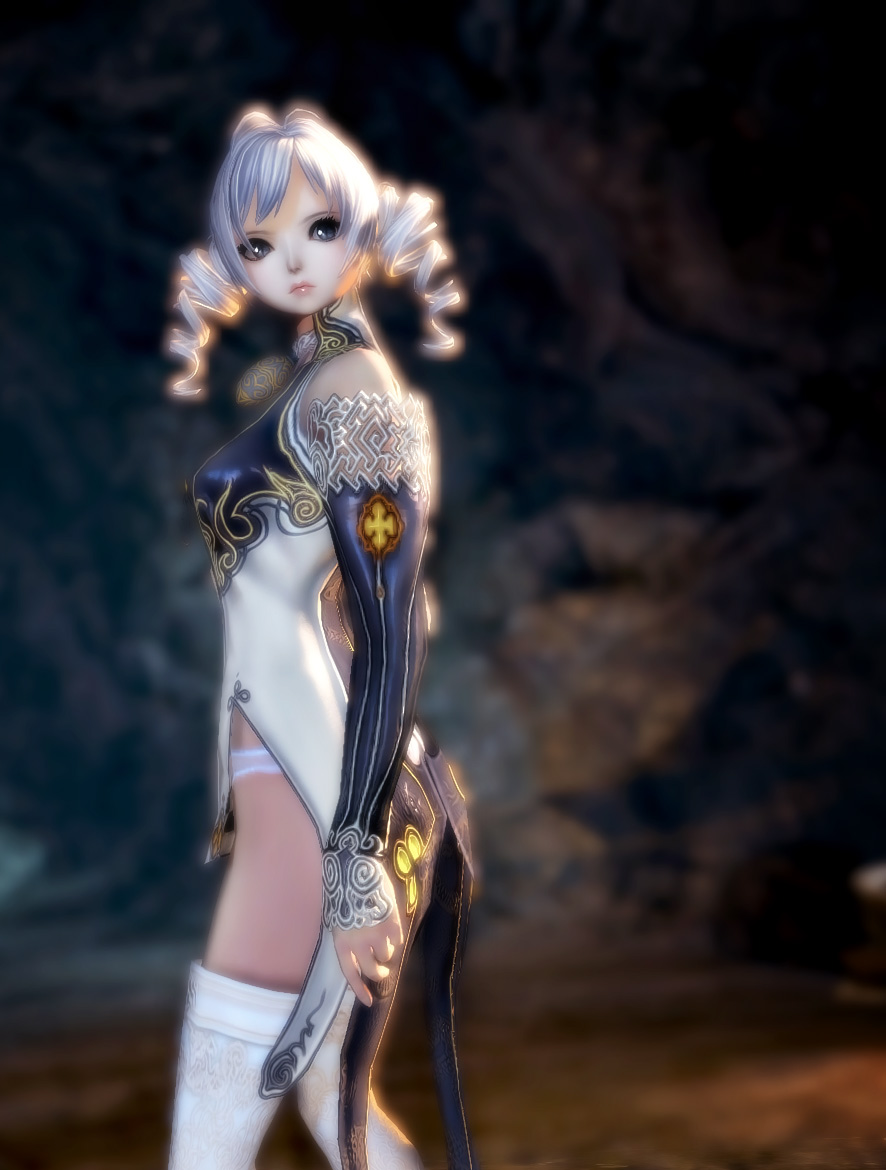 人族未和谐的白鸟时装 马猴烧酒也很性感_《剑灵》专题站_17173.