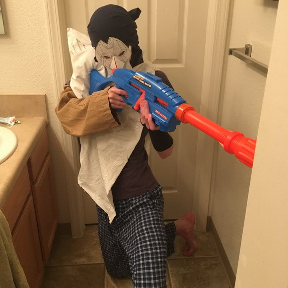 灵魂cos低配版英雄联盟戏命师烬现身