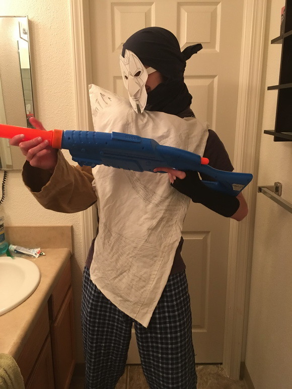 灵魂cos低配版英雄联盟戏命师烬现身